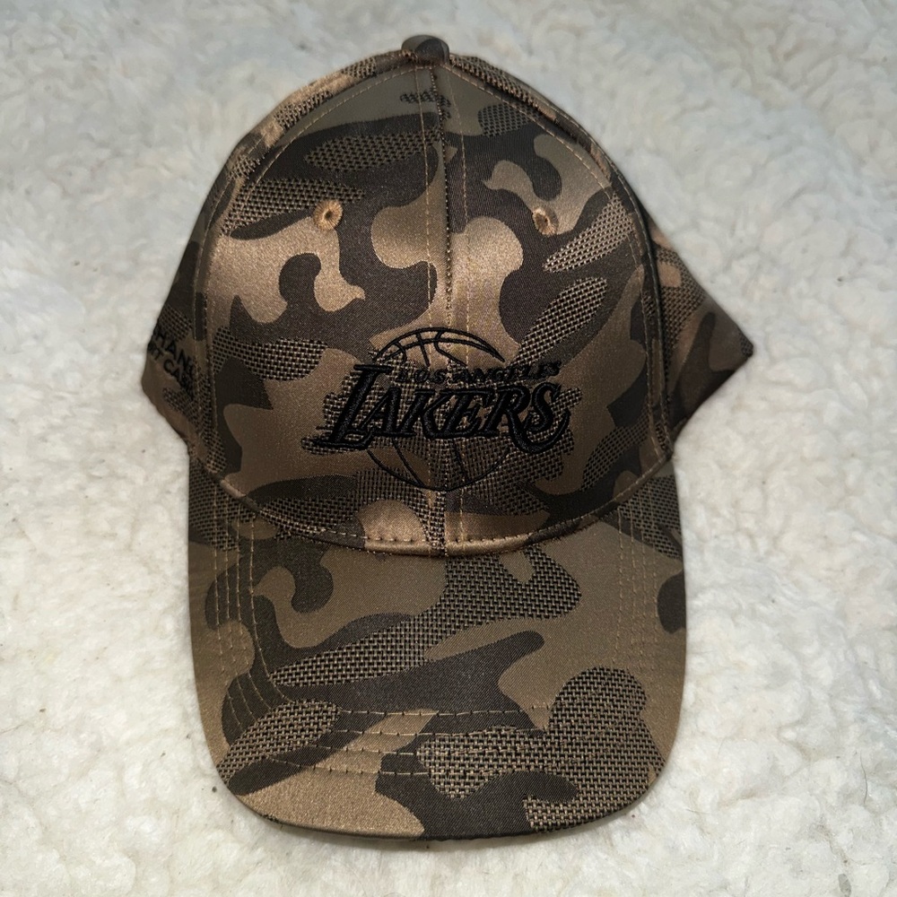 Camouflage Lakers Cap